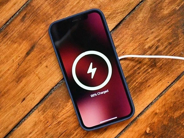 黑山苹果手机维修分享iPhone 12可以随便充电吗 